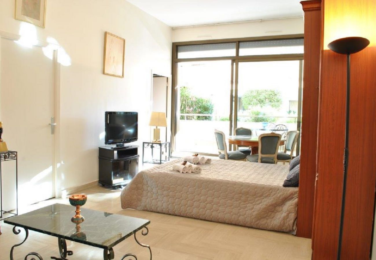 Studio à Cannes - LOU511 / Studio spacieux et bien équipé
