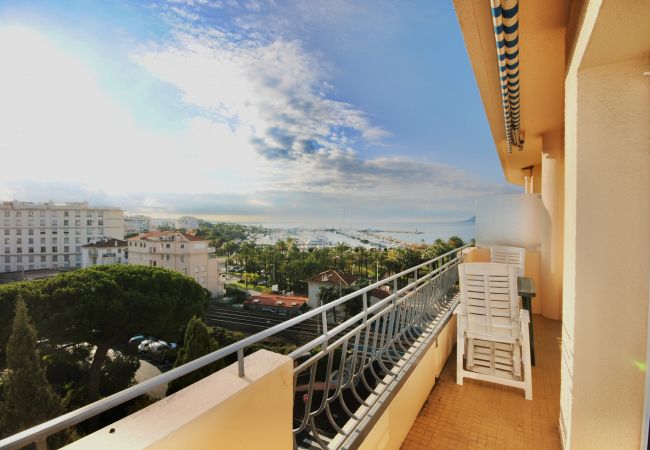 Appartement à Cannes - TIZ406 Appartement 3p balcon vue mer Palm beach