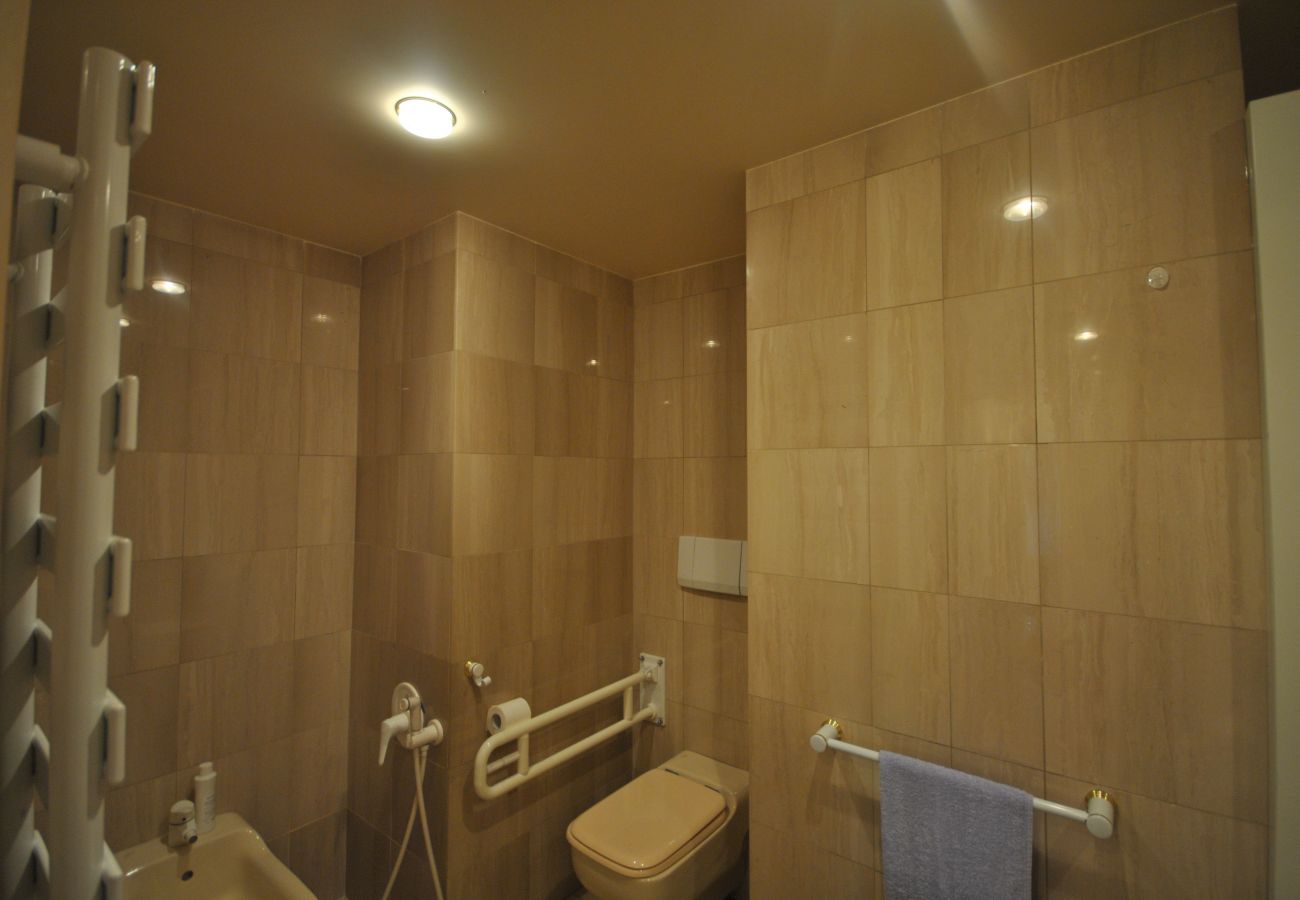 Appartement à Cannes - SAD5586 / Sur Croisette 3 pièces piscine