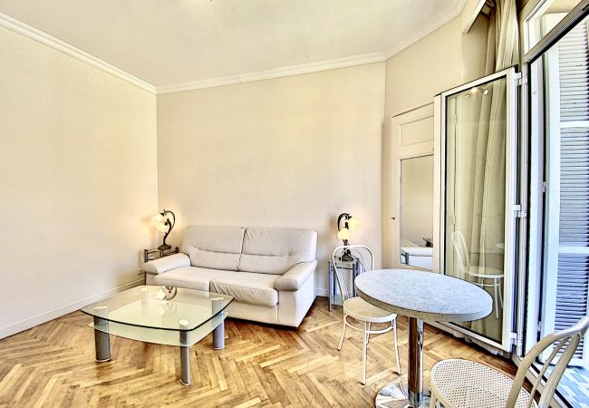 Appartement à Cannes - LON5218 Beau 2P, A/C et WI-FI, bien équipé