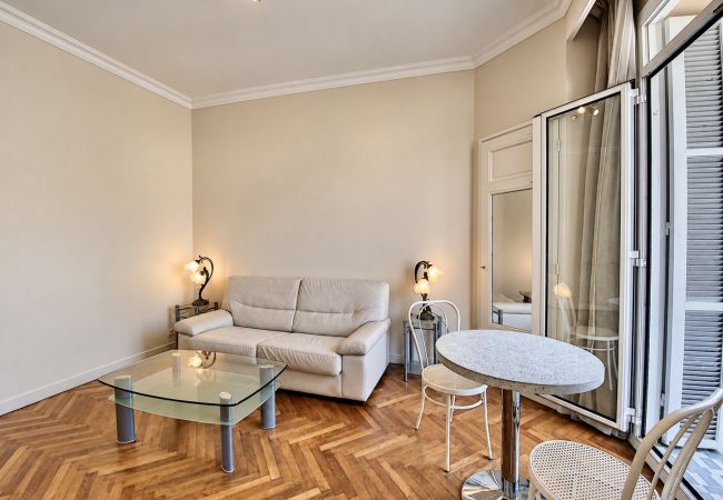Appartement à Cannes - LON5218 Beau 2P, A/C et WI-FI, bien équipé