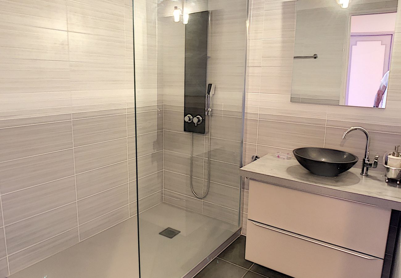 Appartement à Cannes - DET2002 / Super apt proche de toutes commodités