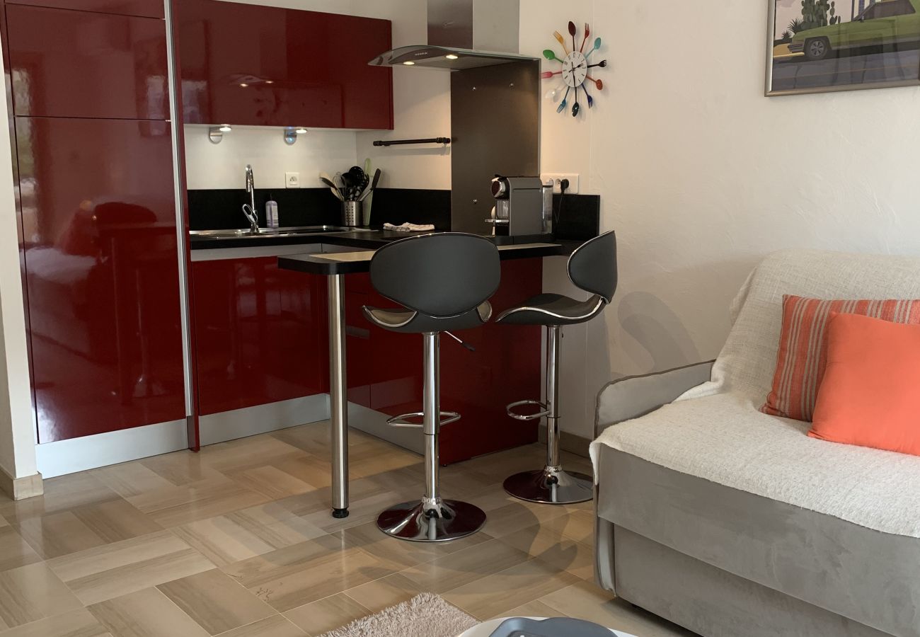 Studio à Cannes - GUE894 / Joli studio terrasse calme