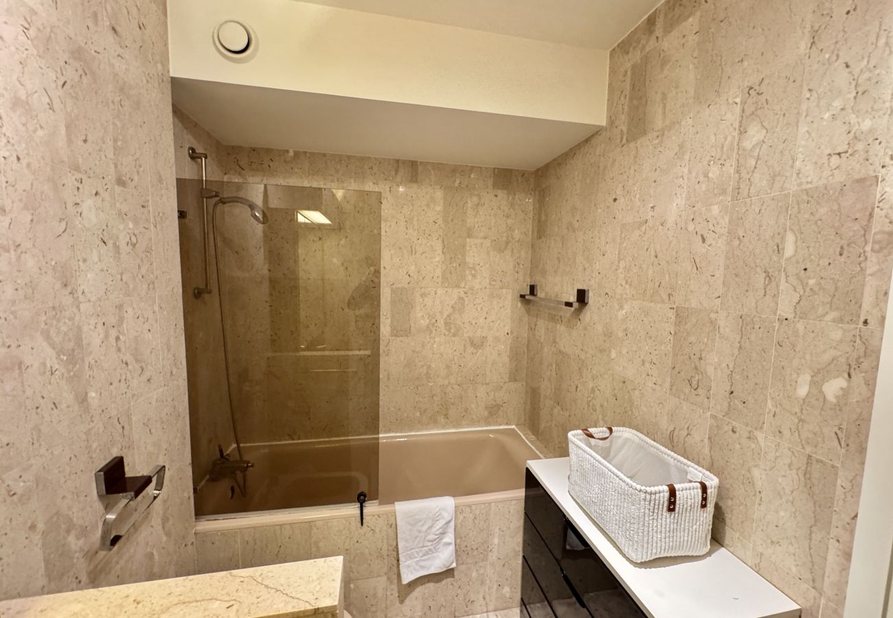 Appartement à Cannes - NAF568 / terrasse aperçu mer 2 pièces