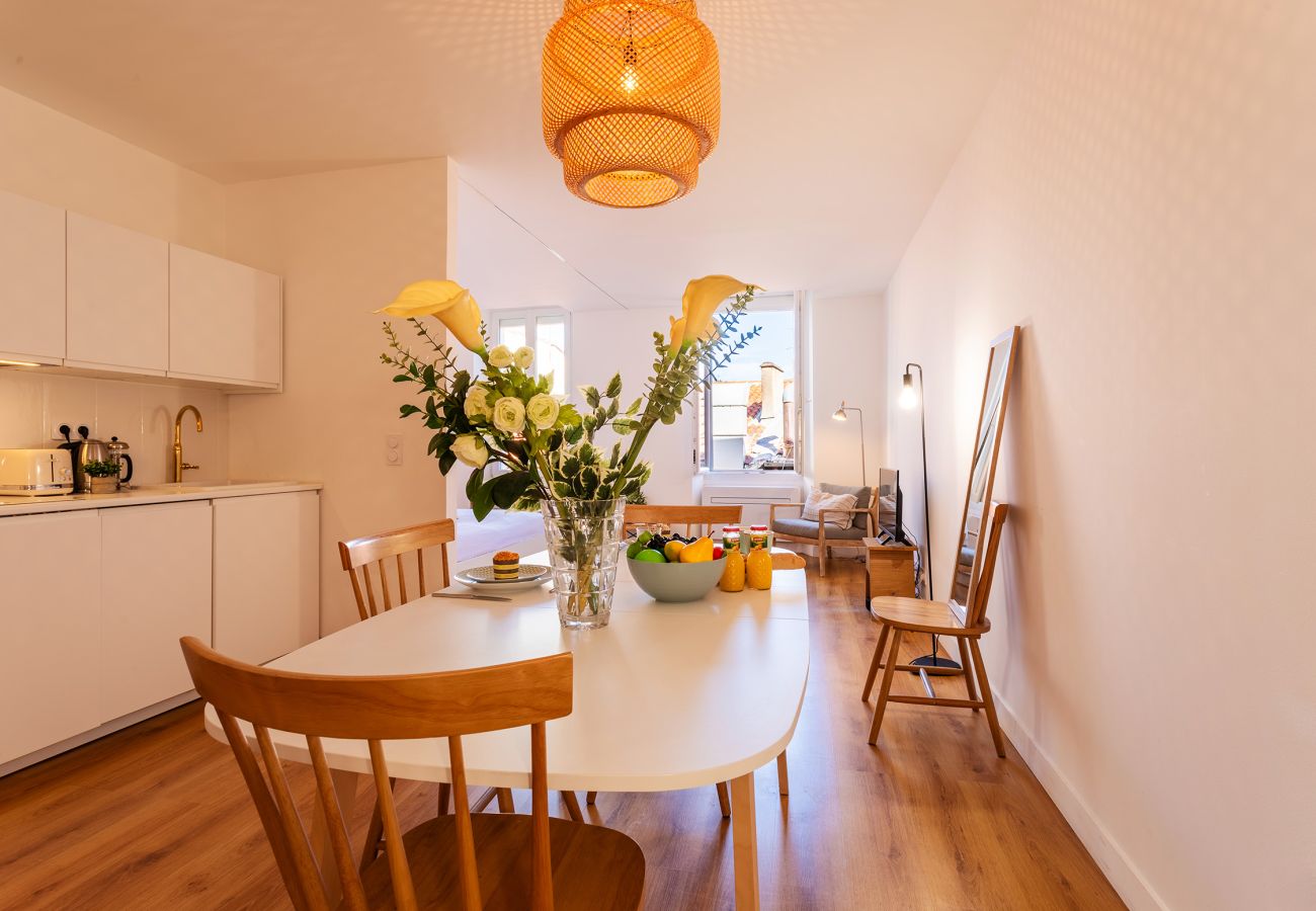 Studio à Cannes - GOLD2025 / Spacieux lumineux Studio central