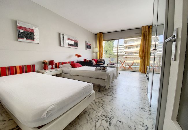 Studio à Cannes - DRI7 Beau studio 2 personnes / LES TUILERIES B/