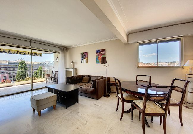 Appartement à Cannes - CHA34 / Spacieux 3 pièces, A/C, WI-FI