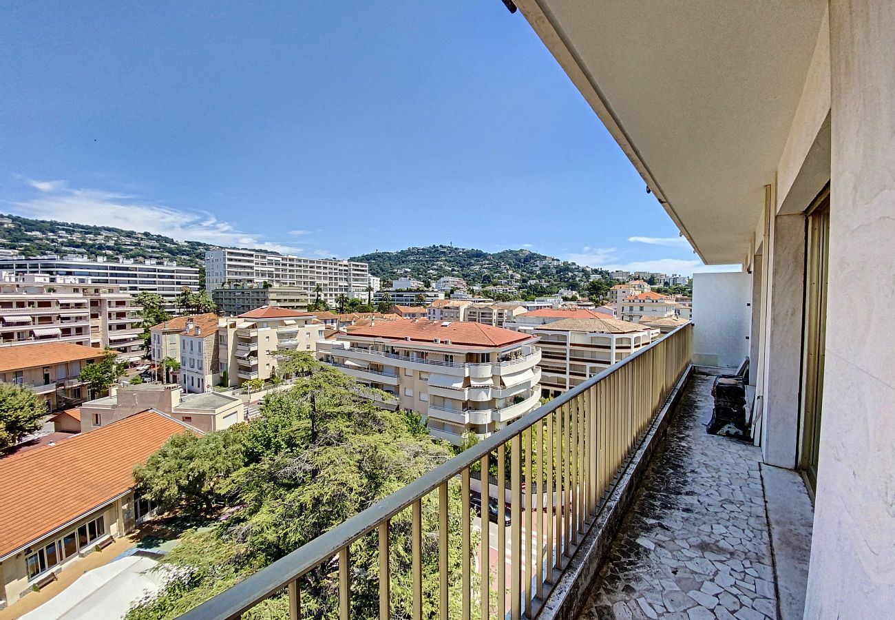 Appartement à Cannes - CHA34 / Spacieux 3 pièces, A/C, WI-FI