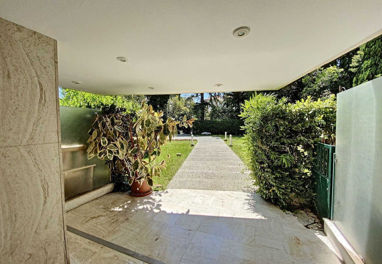 Appartement à Cannes - CHA34 / Spacieux 3 pièces, A/C, WI-FI