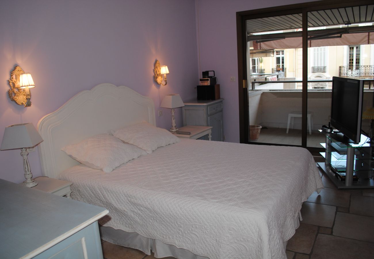 Appartement à Cannes - ZER577 / Gray d'Albion / 2P