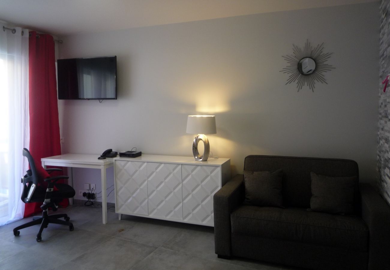 Studio à Cannes - LE MINERVE1/ RIC890/ 1P