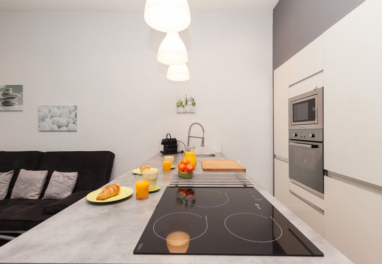 Appartement à Cannes - SUF3103 Beau 2 pièces moderne bien équippé