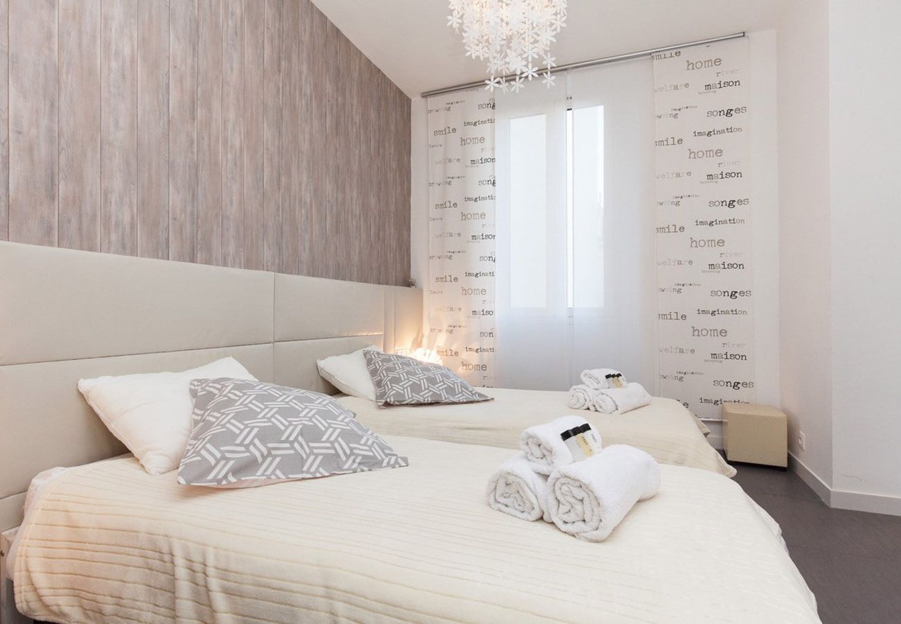 Appartement à Cannes - SUF3104 Beau 2 pièces moderne bien équippé