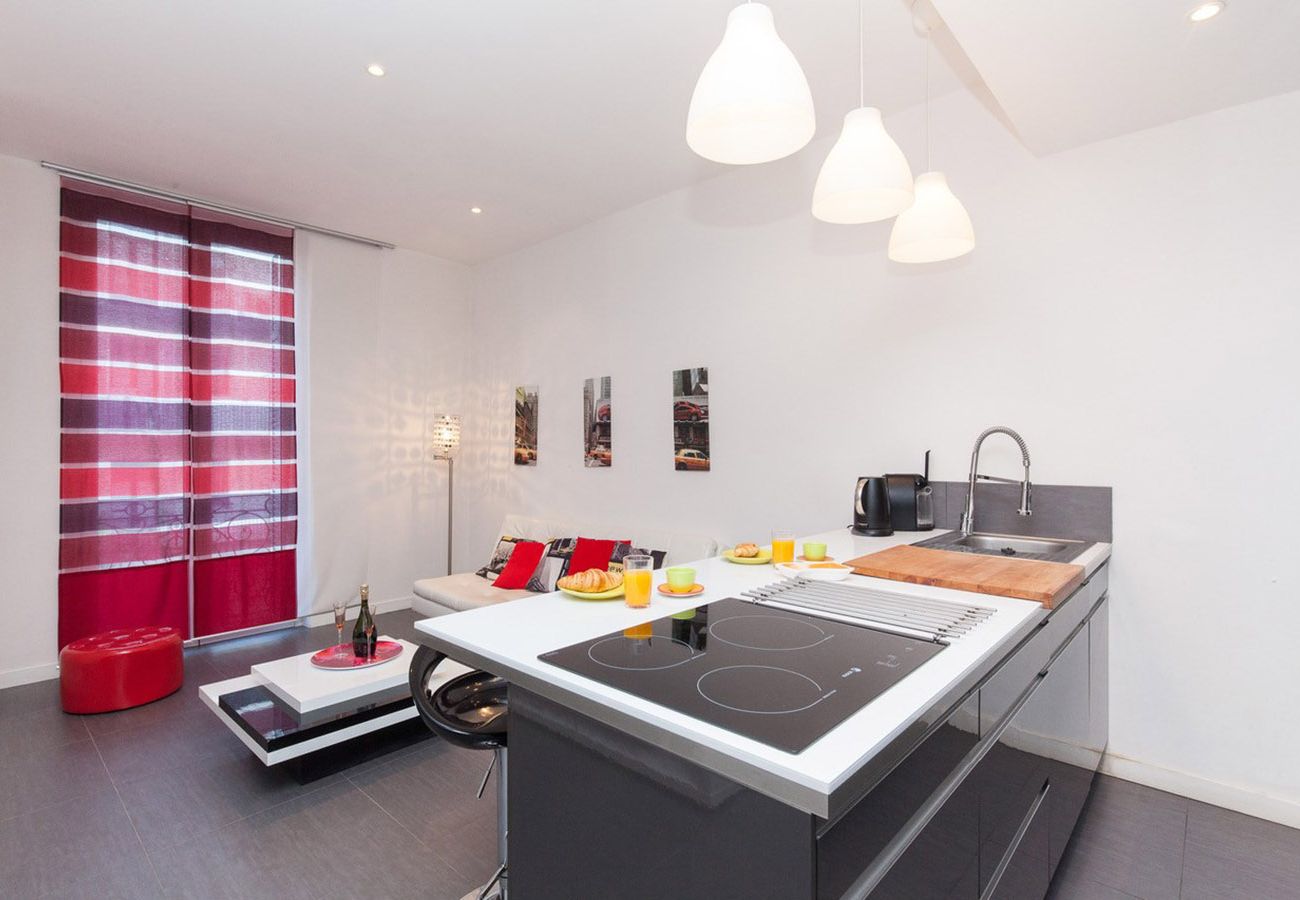 Appartement à Cannes - SUF3105 Beau 2 pièces modern bien équippé