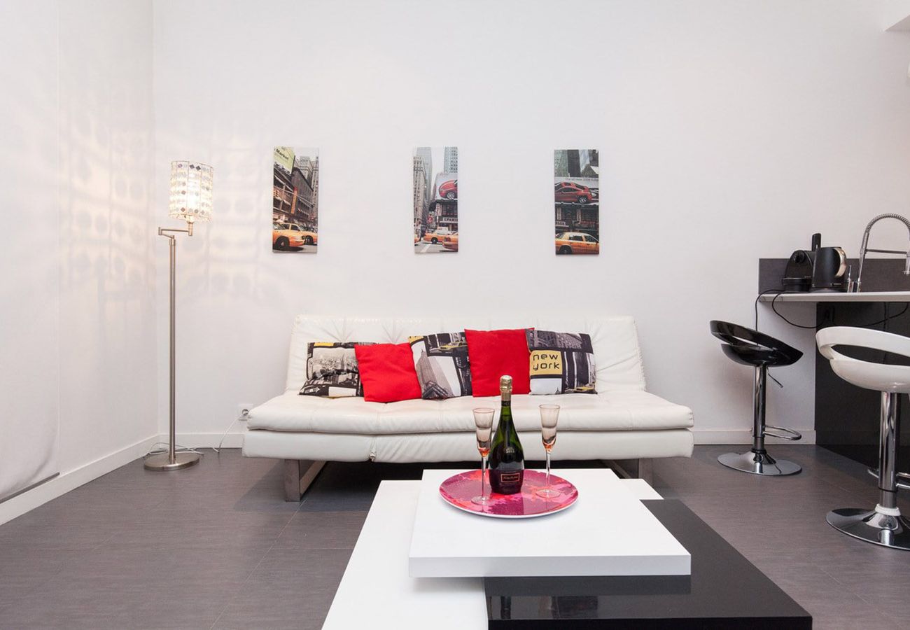 Appartement à Cannes - SUF3105 Beau 2 pièces modern bien équippé