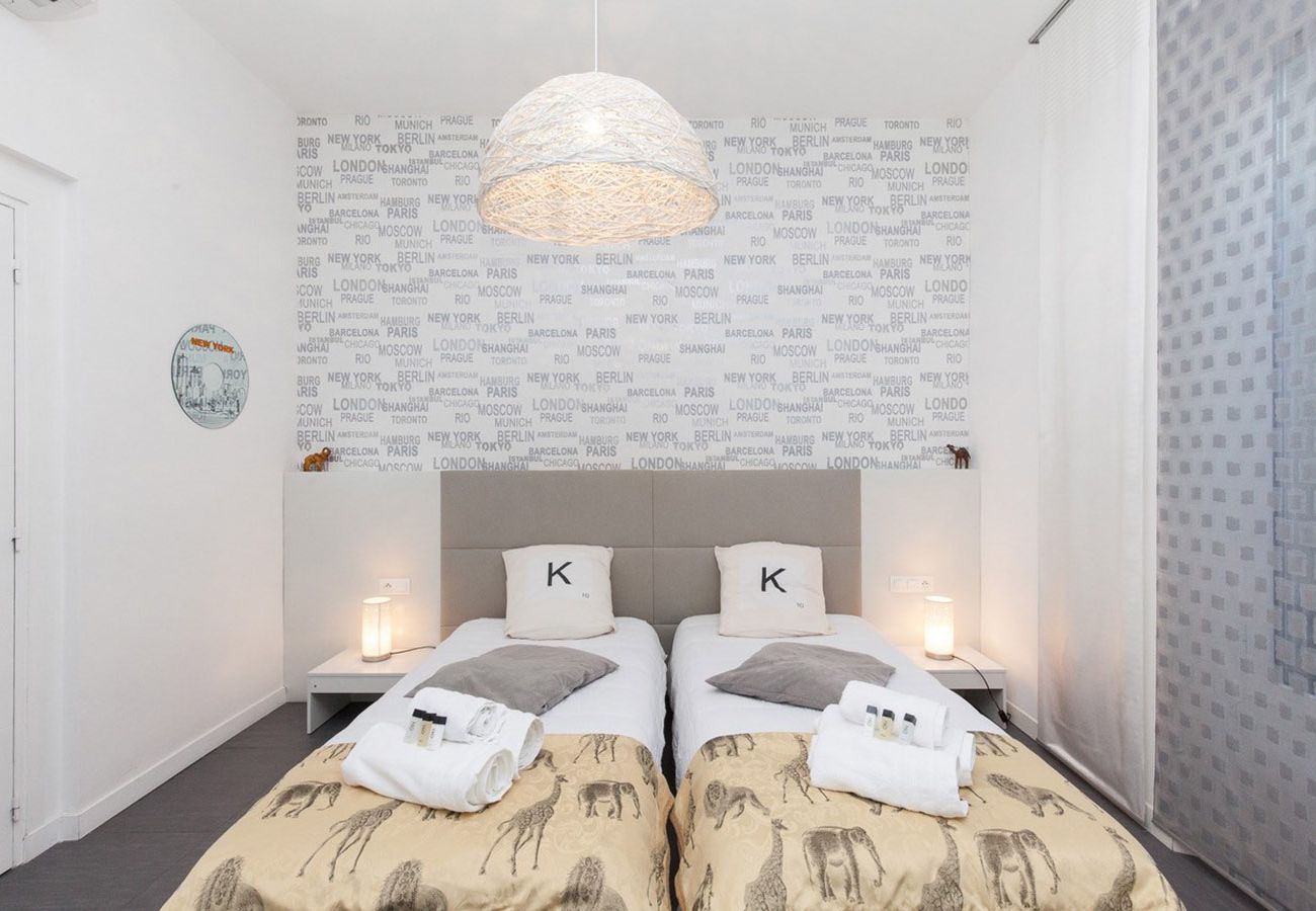 Appartement à Cannes - SUF3106 Beau 2 pièces moderne bien équippé