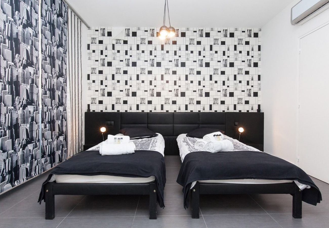 Appartement à Cannes - SUF3107 Beau 2 pièces moderne bien équippé