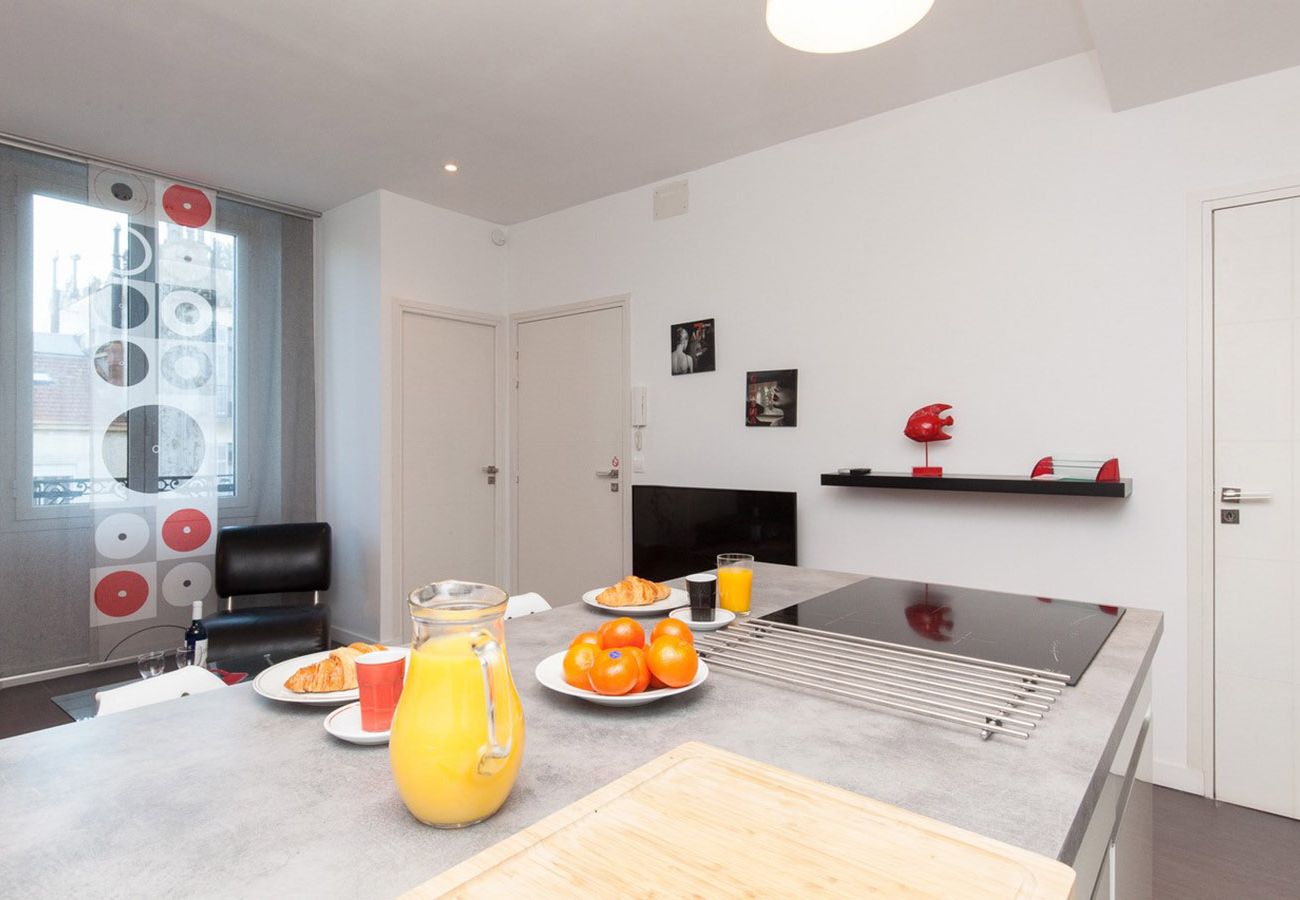 Appartement à Cannes - SUF3108  2 pièces moderne bien équippé
