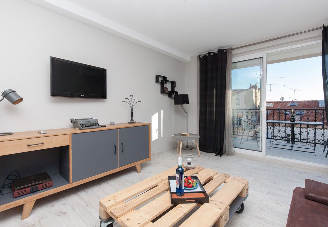 Appartement à Cannes - SUF3109  Beau 3 pièces moderne terrasse bien équip