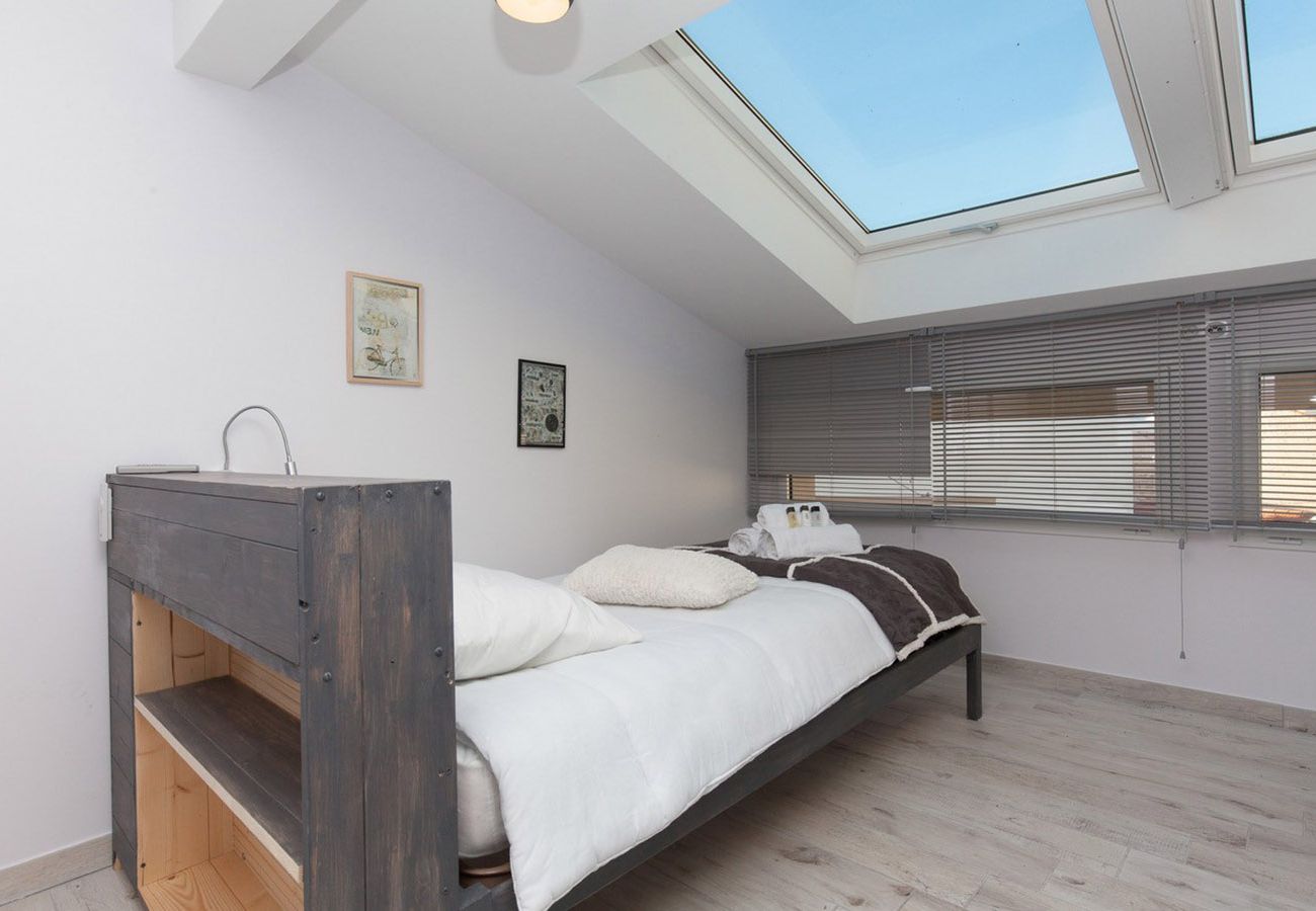 Appartement à Cannes - SUF3109  Beau 3 pièces moderne terrasse bien équip