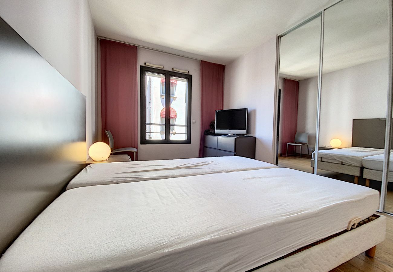 Appartement à Cannes - PAU343  / centre 4 rooms terrasse