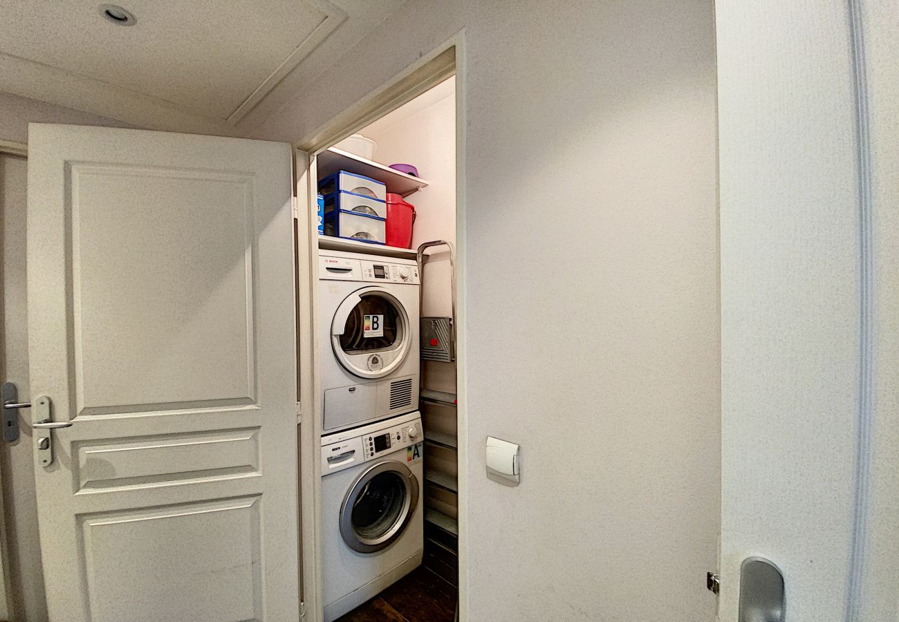 Appartement à Cannes - PAU343  / centre 4 rooms terrasse