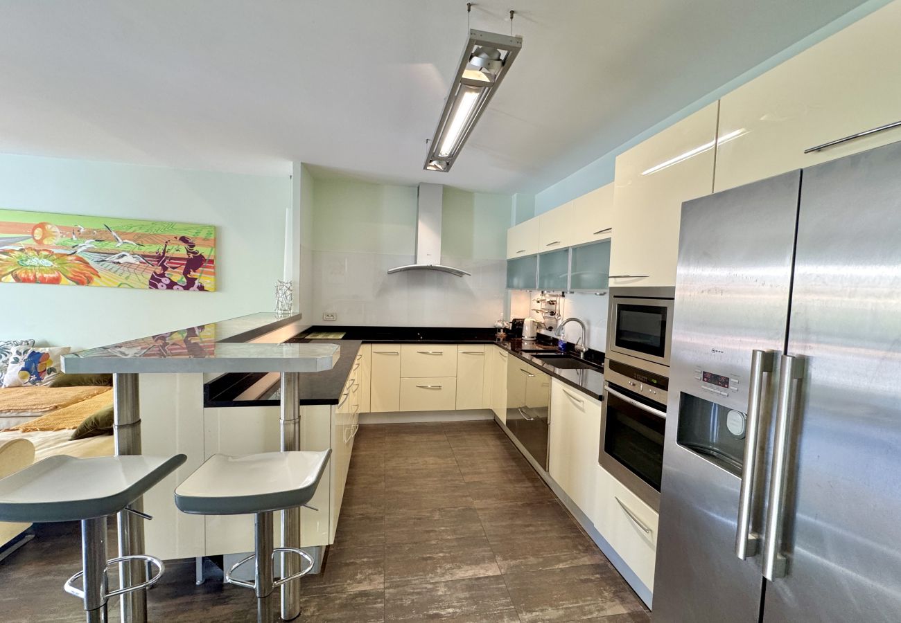 Appartement à Cannes - PAU343  / centre 4 rooms terrasse