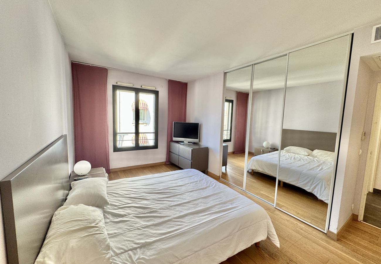 Appartement à Cannes - PAU343  / centre 4 rooms terrasse