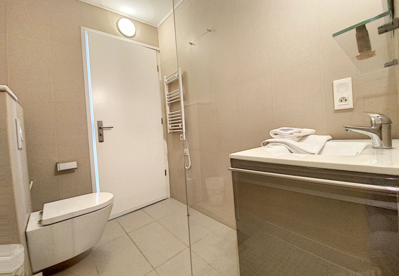 Appartement à Cannes - DOR1314 / Superbe apt idéalement situé dans Cannes