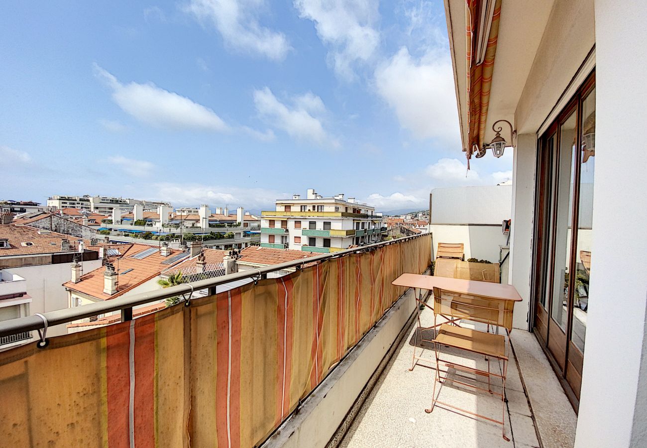 Appartement à Cannes - MAR41 22 Bd de Lorraine/ 3P
