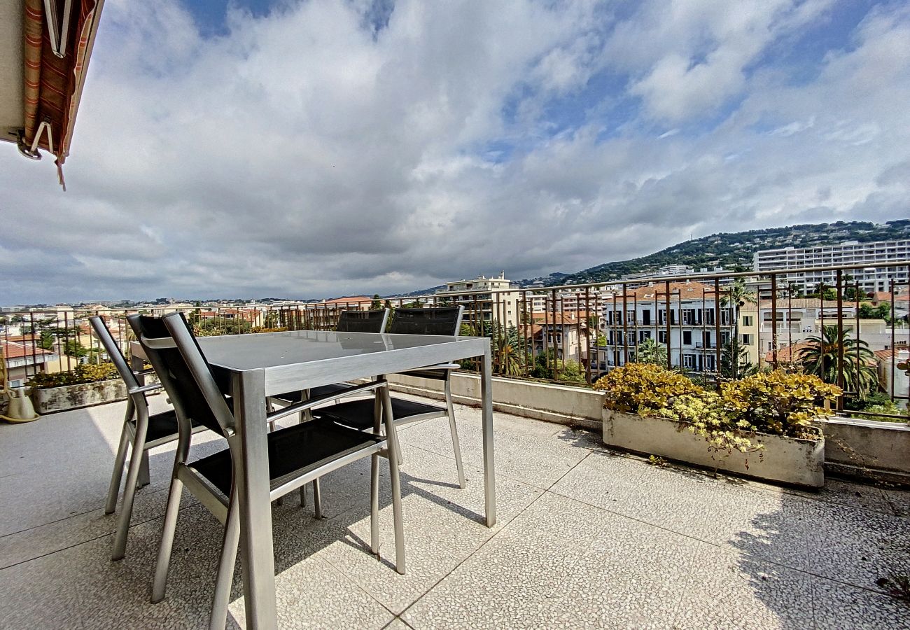 Appartement à Cannes - MAR41 22 Bd de Lorraine/ 3P