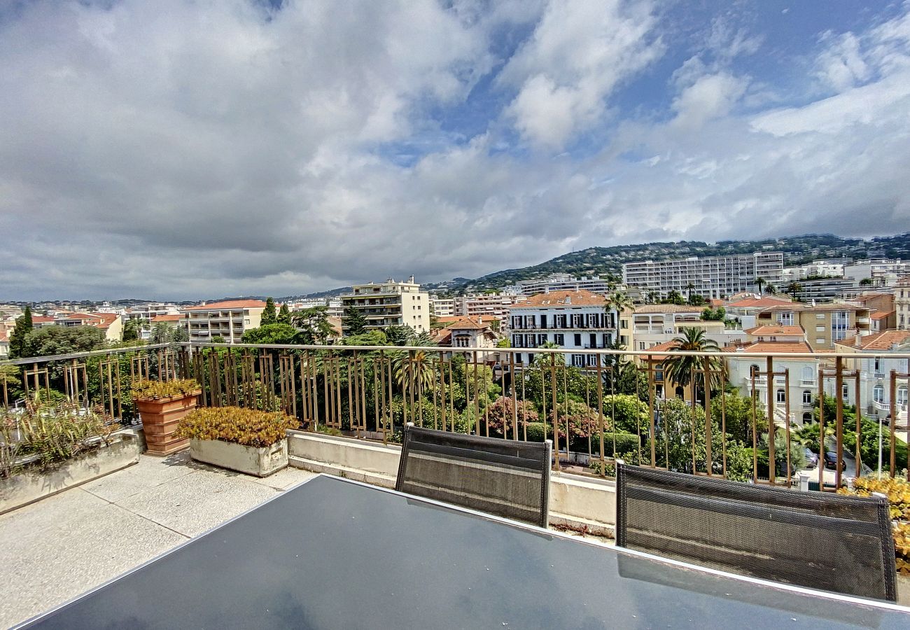 Appartement à Cannes - MAR41 22 Bd de Lorraine/ 3P