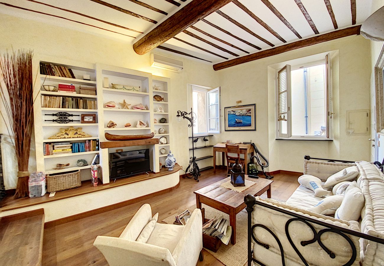 Appartement à Cannes - Saint Antoine/ MAS1410/ 2 Pièces