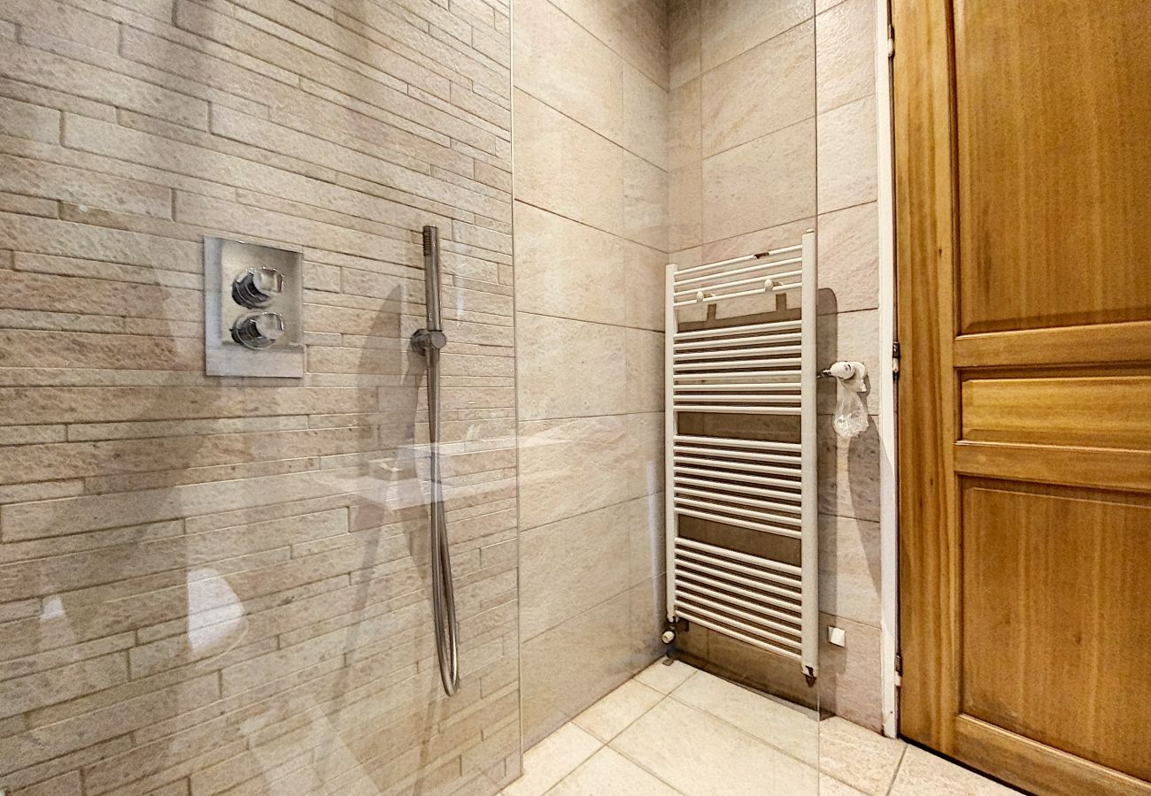 Appartement à Cannes - RAS181 Bel appartement proche Croisette