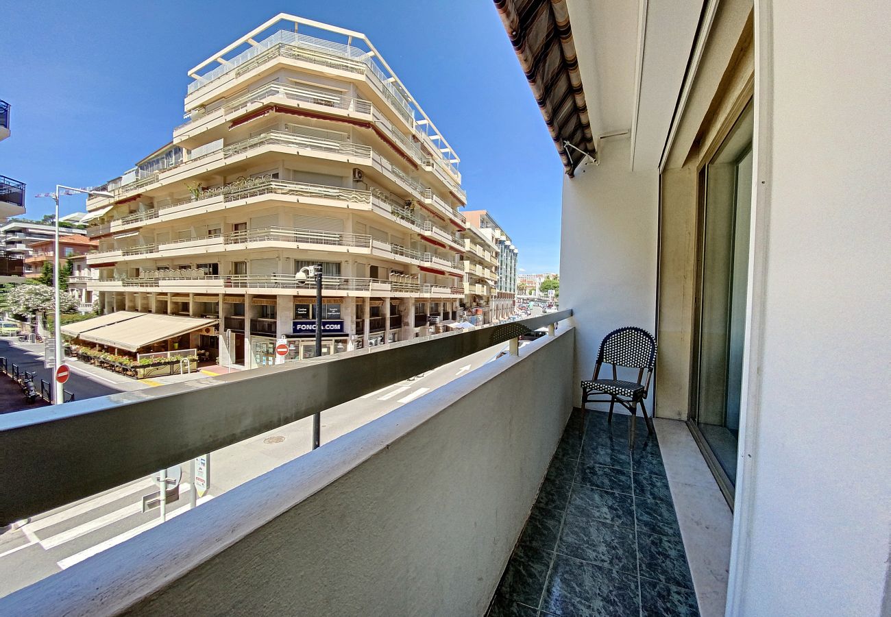 Appartement à Cannes - RAS181 Bel appartement proche Croisette