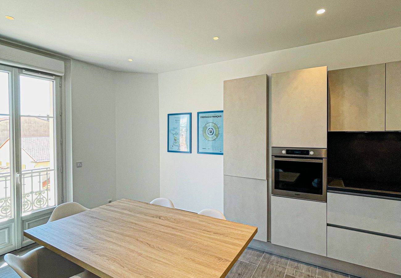 Appartement à Cannes - Côté Sud / Plein centre beau 2 chambres