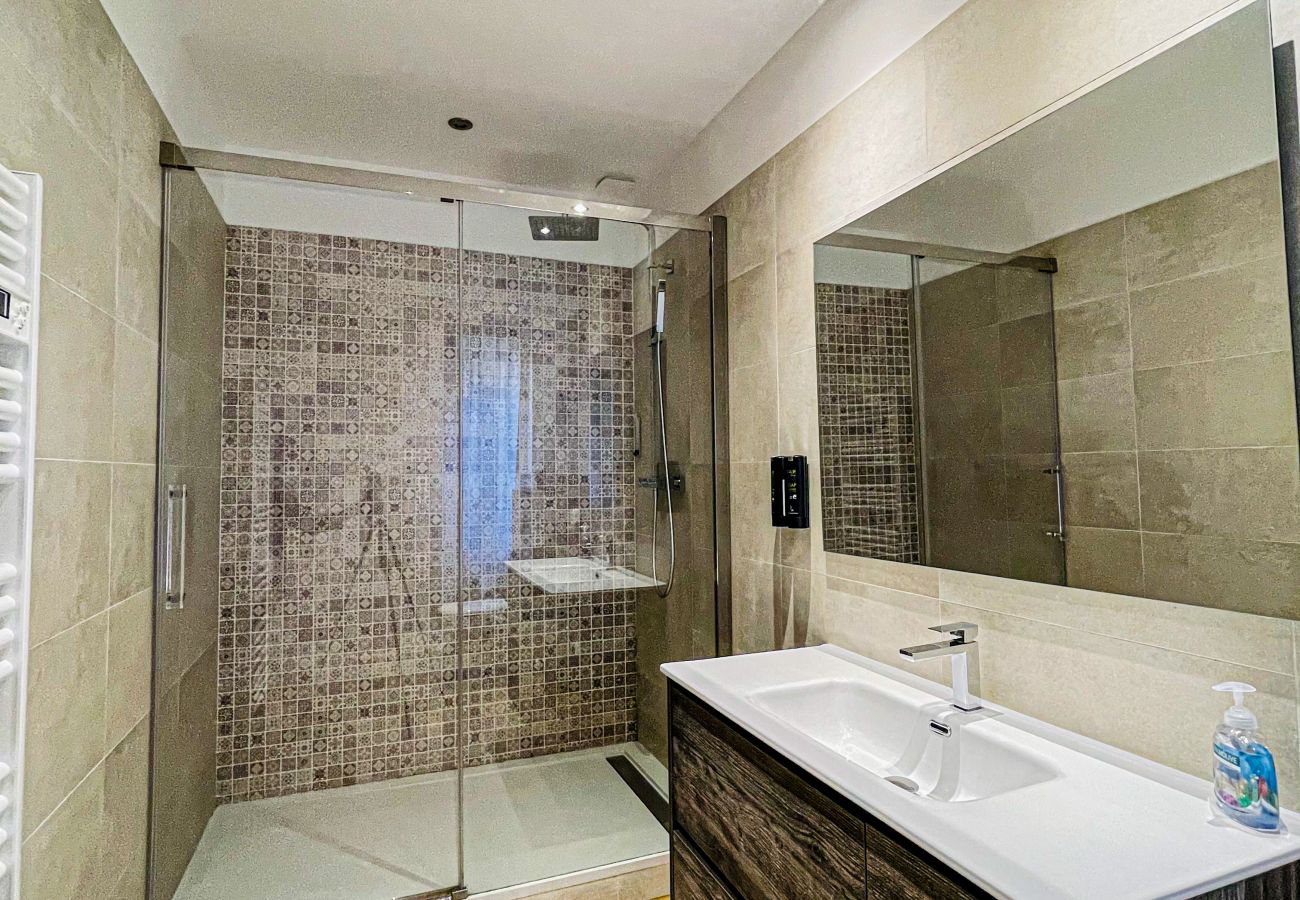 Appartement à Cannes - Splendide 3 Chambres / couleur nature