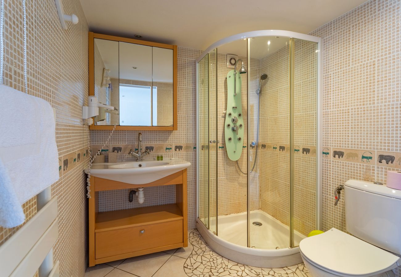 Villa à Mandelieu-la-Napoule - VILLA JUSTINE VI4239 By Riviera Holiday Homes