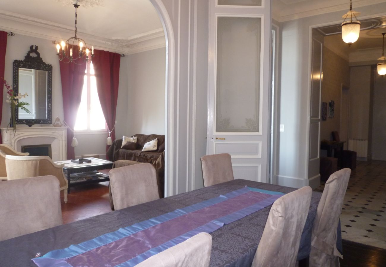 Appartement à Cannes - GAZ5213 / Incomparable 4 pièces Port