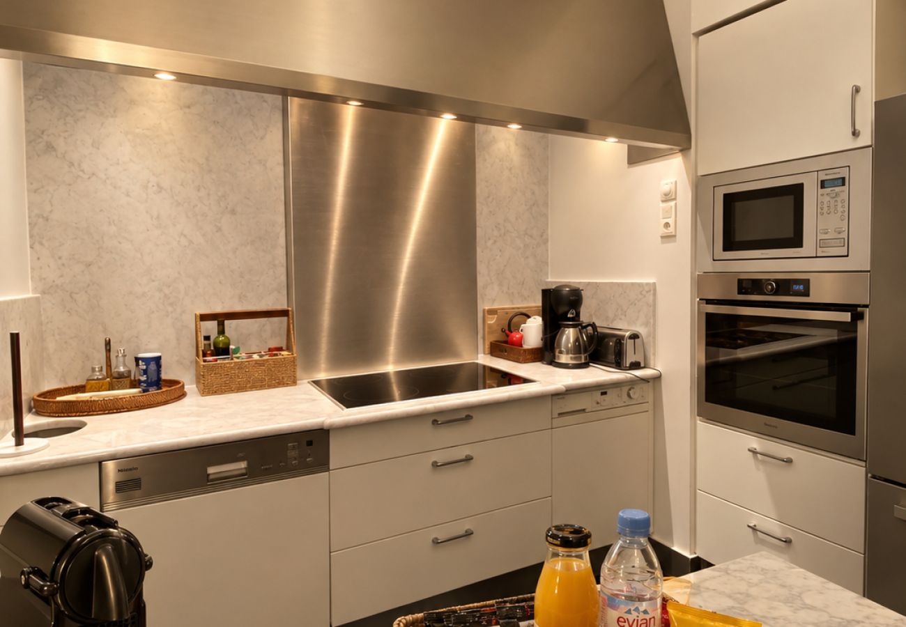 Appartement à Cannes - GAZ5213 / Incomparable 4 pièces Port