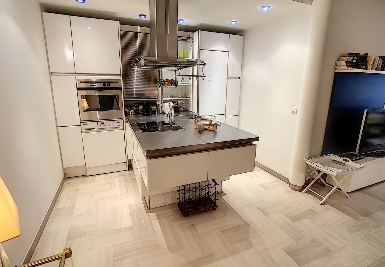 Appartement à Cannes - SCI537 / Magnifique apt situé au Gray d'Albion