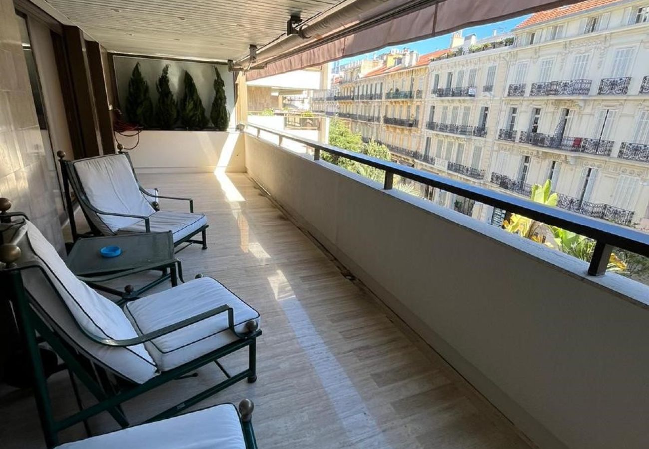 Appartement à Cannes - SCI537 / Magnifique apt situé au Gray d'Albion