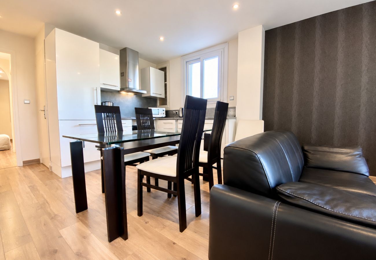 Appartement à Cannes - MES1112 Appartement immeuble sur Croisette
