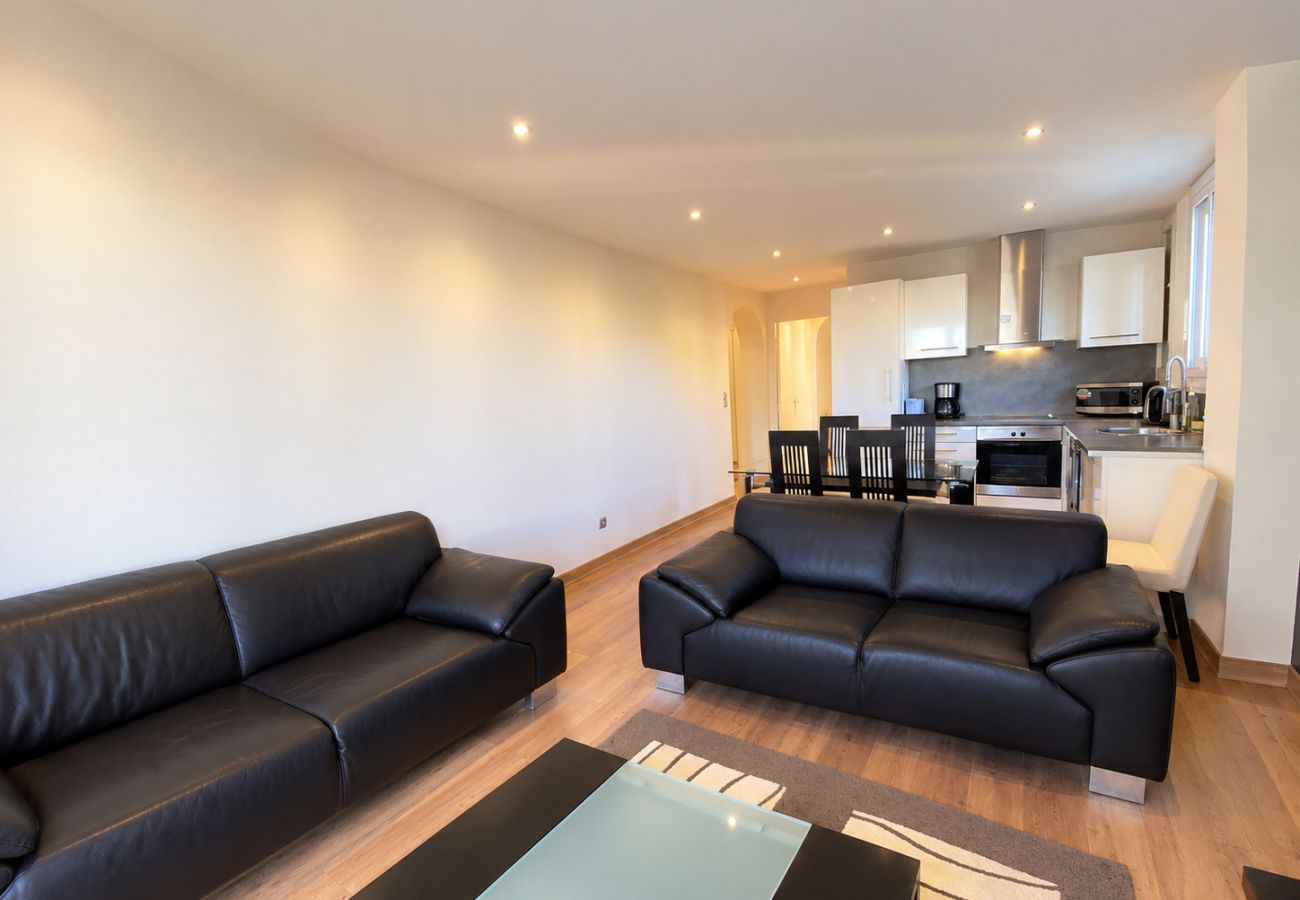 Appartement à Cannes - MES1112 Appartement immeuble sur Croisette
