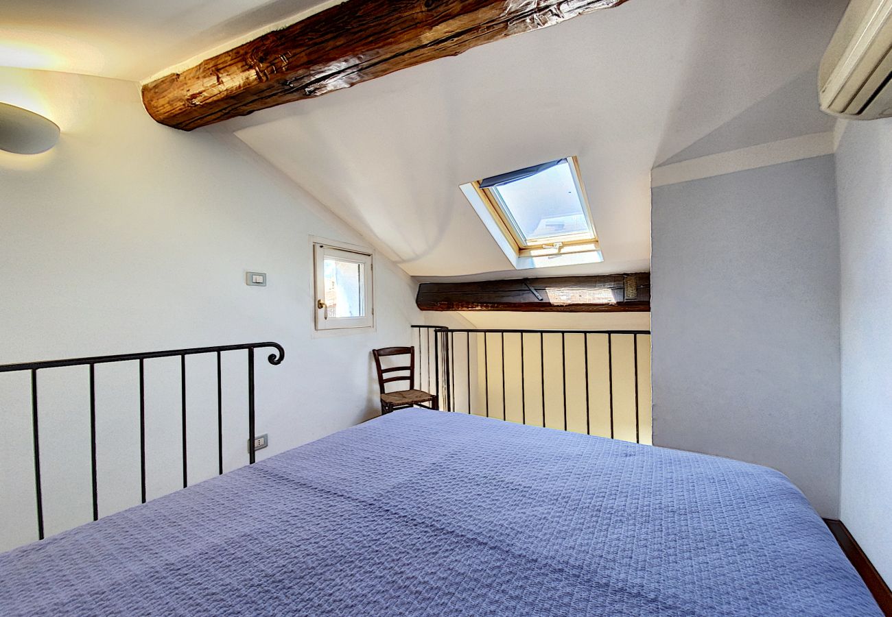 Appartement à Cannes - Saint Antoine/ MAS1413 / 2 pièces