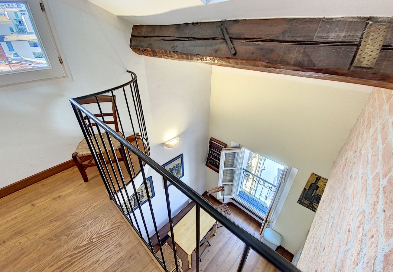 Appartement à Cannes - Saint Antoine/ MAS1413 / 2 pièces