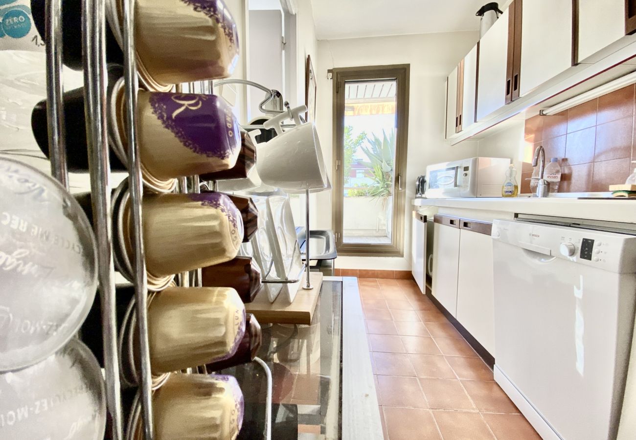 Appartement à Cannes - MAN528 2 pièces terrasse vue mer