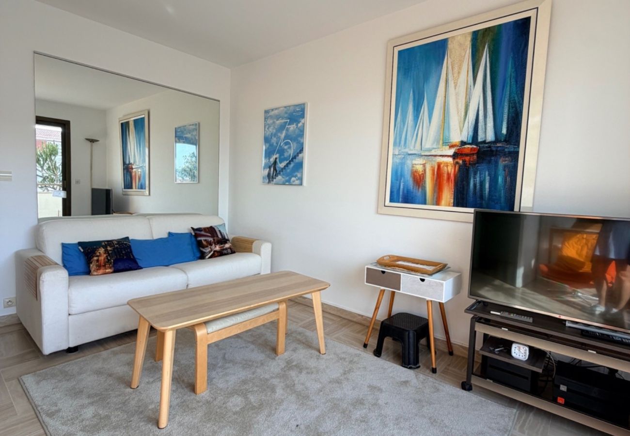Appartement à Cannes - MAN528 2 pièces terrasse vue mer