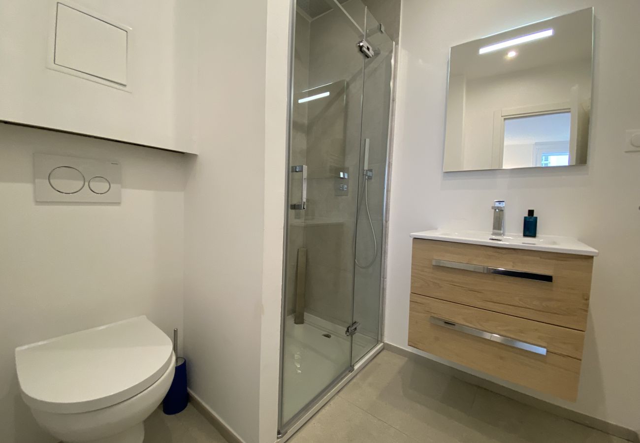 Appartement à Cannes - ANT1308 Central Plages Palais 4 rooms