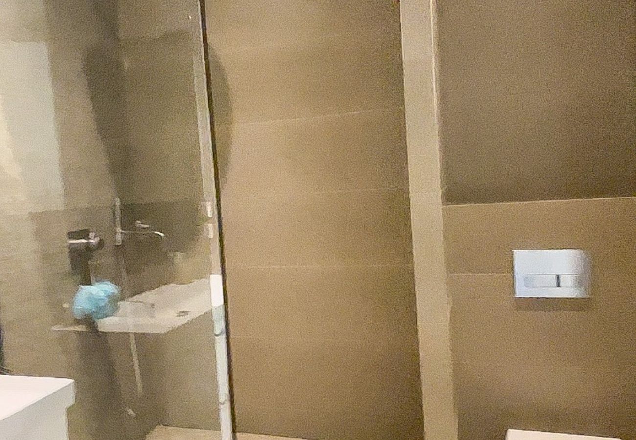 Appartement à Cannes - ARU117 / Remarquable 3 pièces central